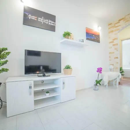 Appartement Comfortable With Jacuzzi *